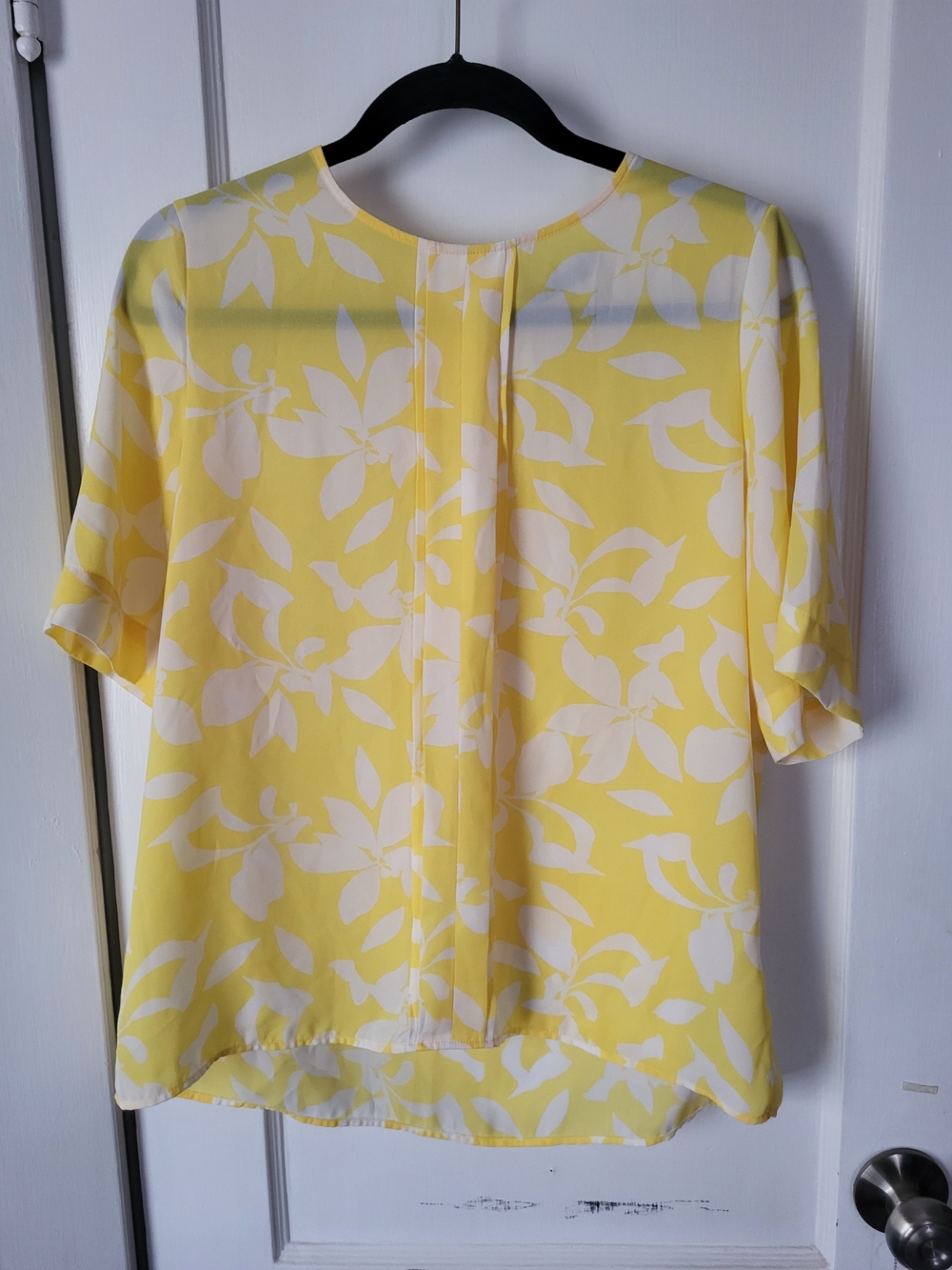 Bright Yellow Floral Short-Sleeve‎ Blouse